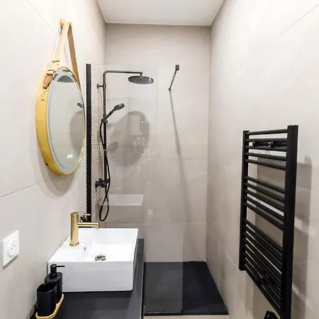 Appartement 4 Seasons Nest - Cour Privee - Paris Montreuil (Seine-Saint-Denis)