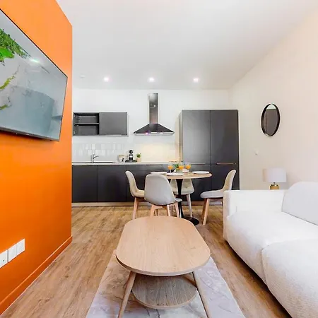 4 Seasons Nest - Cour Privee - Paris Appartement Montreuil (Seine-Saint-Denis)