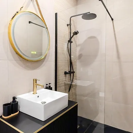 4 Seasons Nest - Cour Privee - Paris Appartement