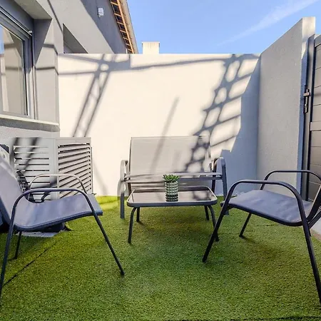 4 Seasons Nest - Cour Privee - Paris Appartement Montreuil (Seine-Saint-Denis)
